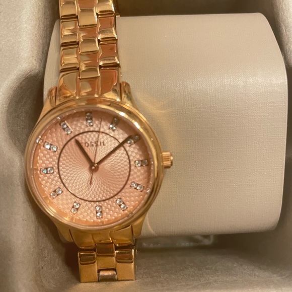 New fossil watch no damage no problems WORKS - Picture 2 of 10